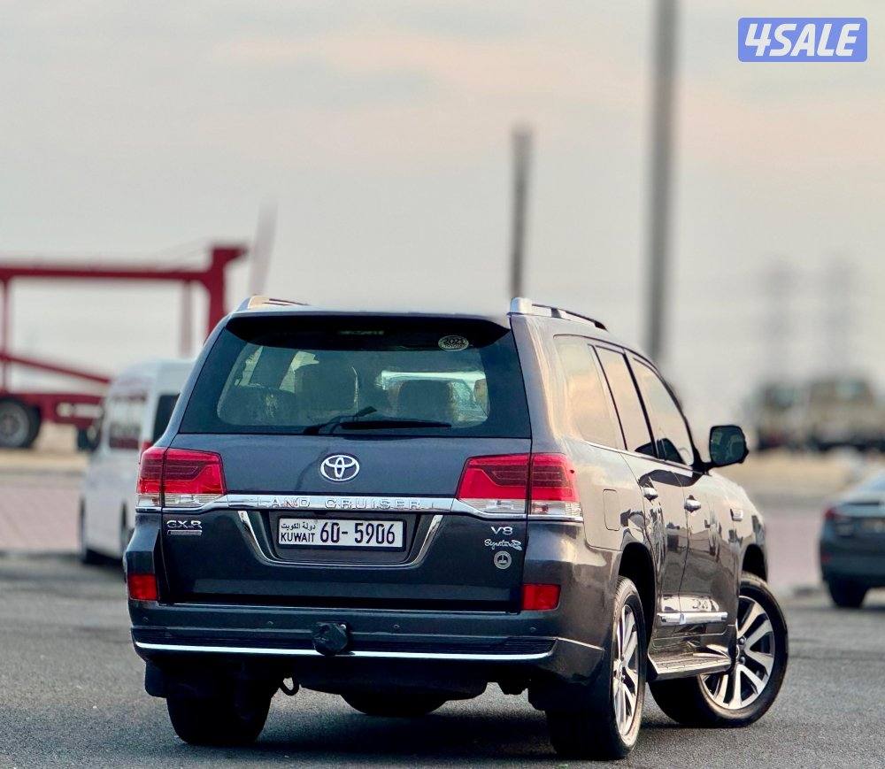لاندكروزر سقنجر 2021 وارد الساير شرط الفحص3