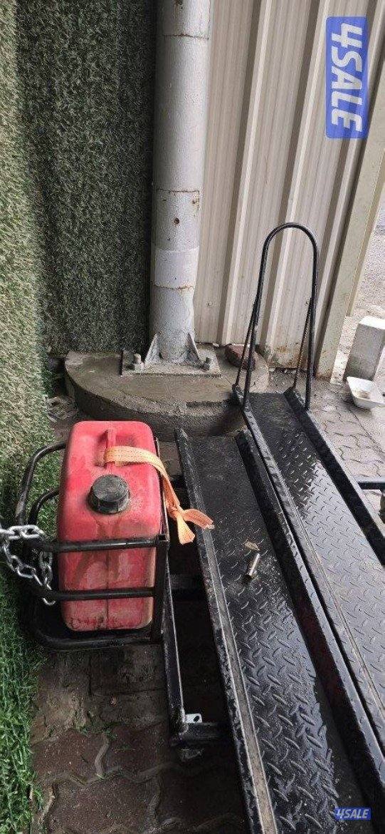 للبيع سله سيكل قاعده بانزين وتواير4