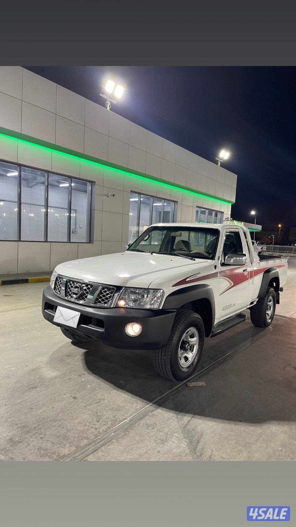 للبيع نيسان شاص بيك اب0