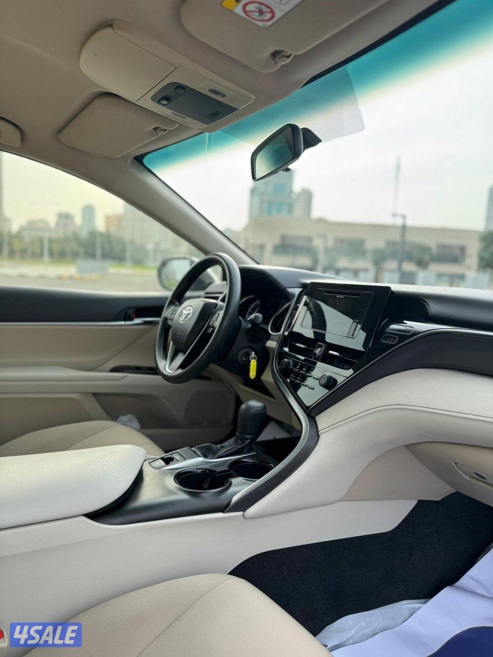 للبيع كامري LE
موديل 2023
عداد 90 الف 4 سلندر صبغ الوكالة ماعدا قطعة3