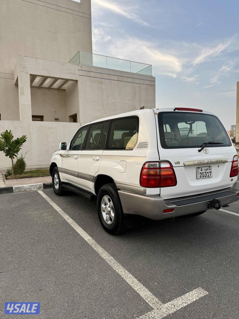 لاند كروزر Vxr 19993