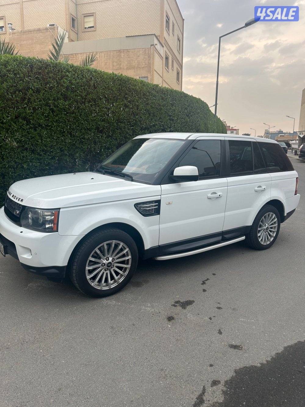 رنج روفر 2012صبغ الوكاله بالكامل شرط الفحص التواصل واتسب1