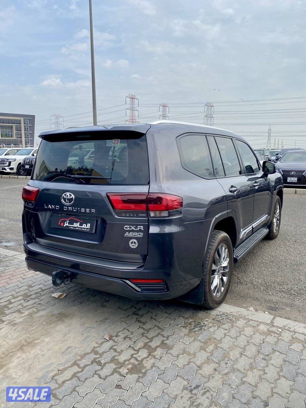 لاند كروزر GXR ايرو بدون تيربو الساير موديل 2023 عداد 924