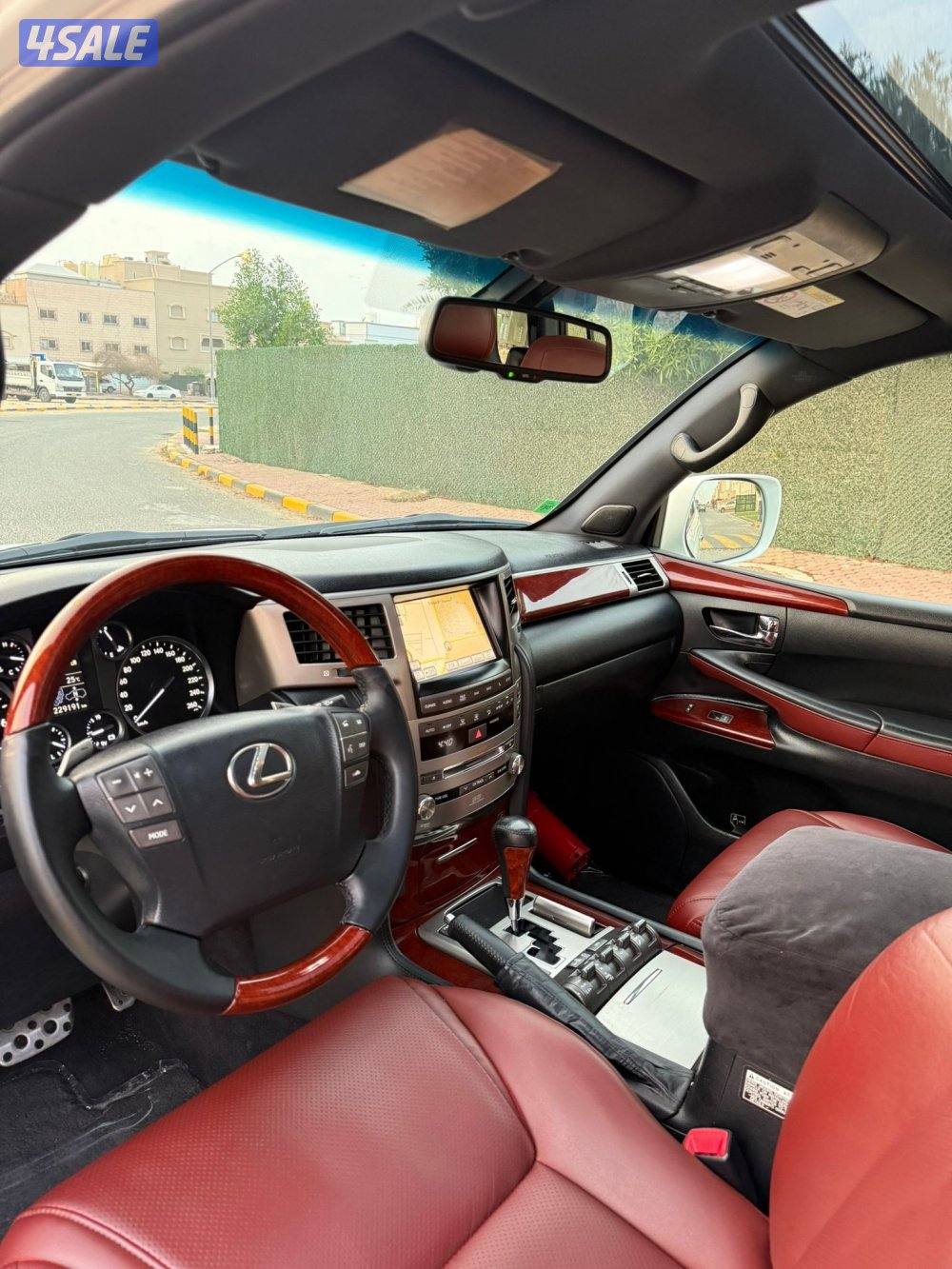 لكزس LX570 الخليج 2014 سبورت عداد 299 الف10