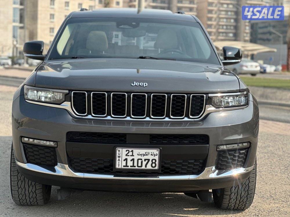 للبيع جراند شيروكي LIMITED L ماشي ٦٨ الف كيلو2