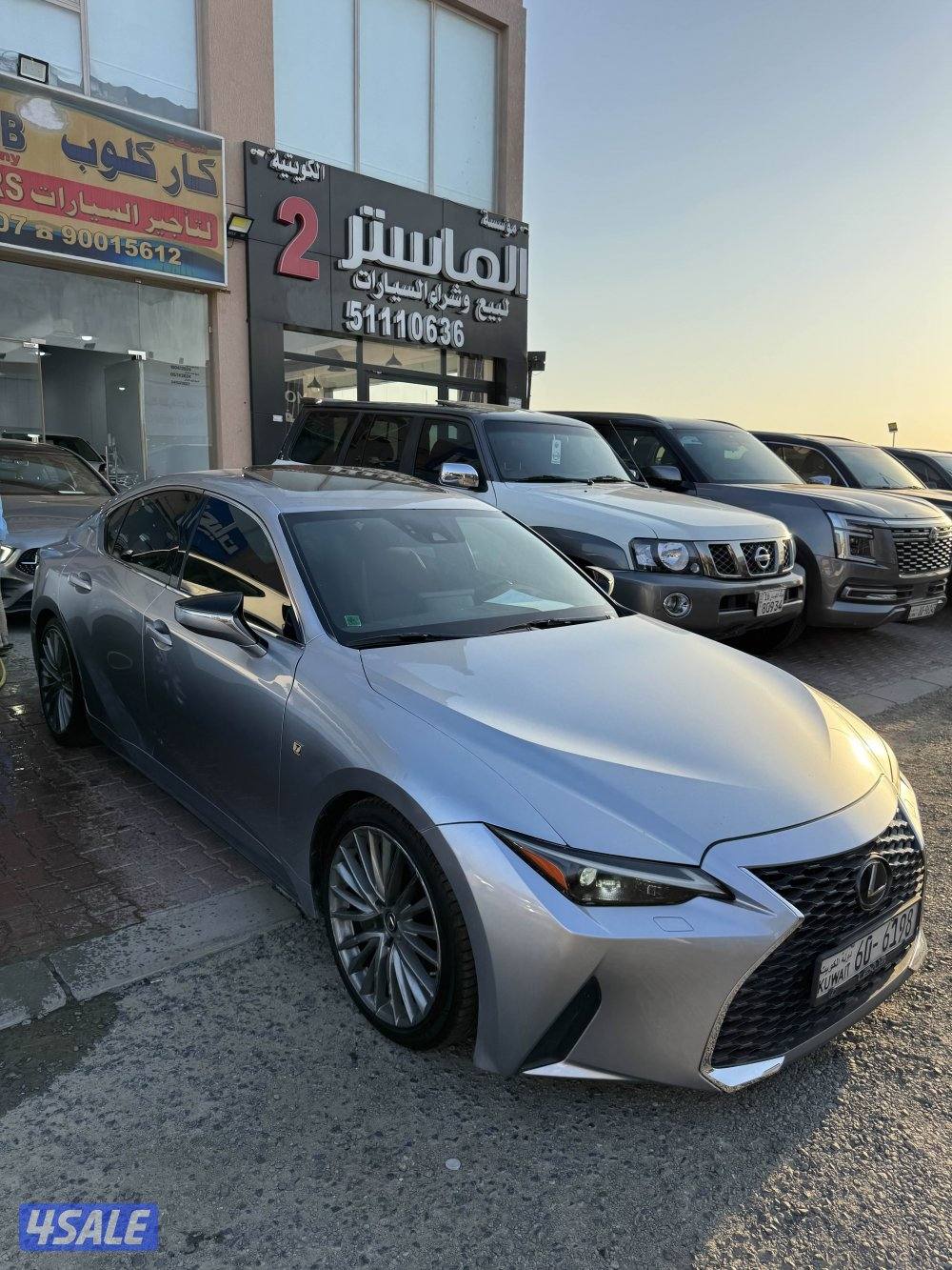 لكزس IS 300 موديل 20212