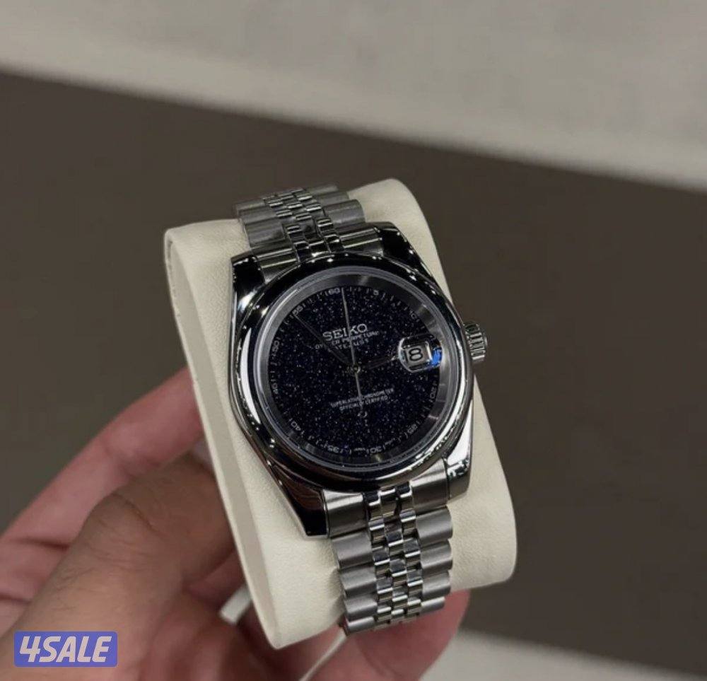 Black Seiko Galaxy Watch1