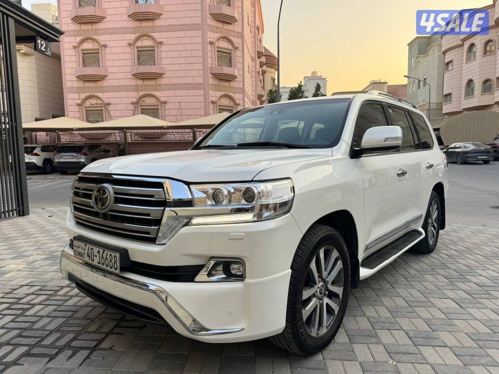 لاند كروز VXR الساير 2016 عداد 350 الف0