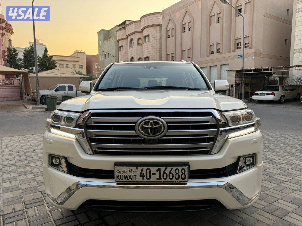 لاند كروز VXR الساير 2016 عداد 350 الف3