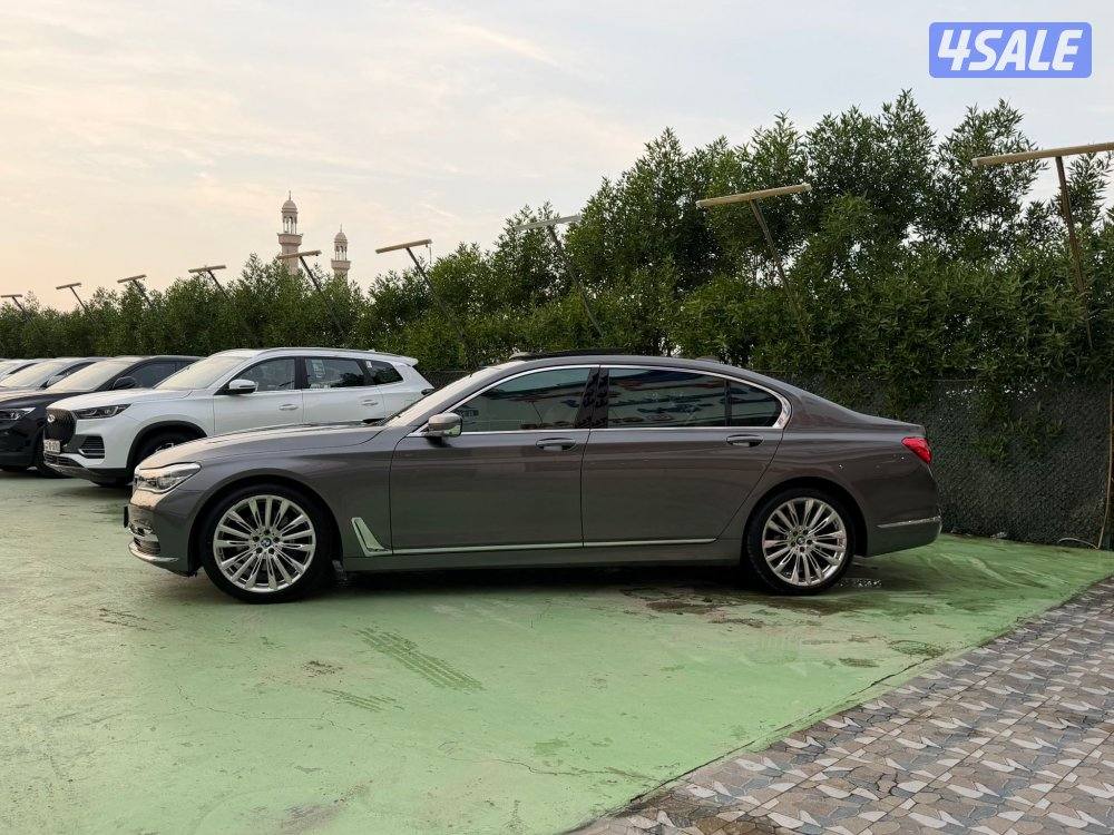 للبيع BMW740Li موديل 20167