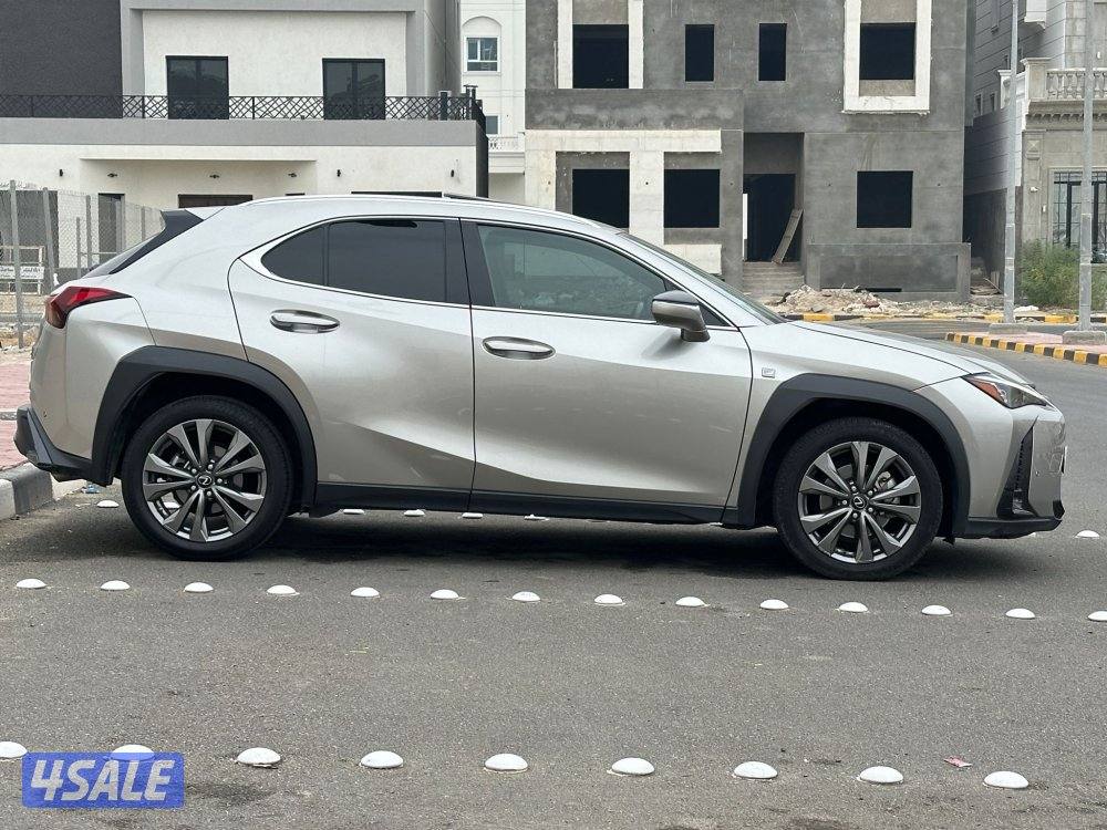 لكزس UX200
F sport
موديل 2023 عداد: 36 الف6