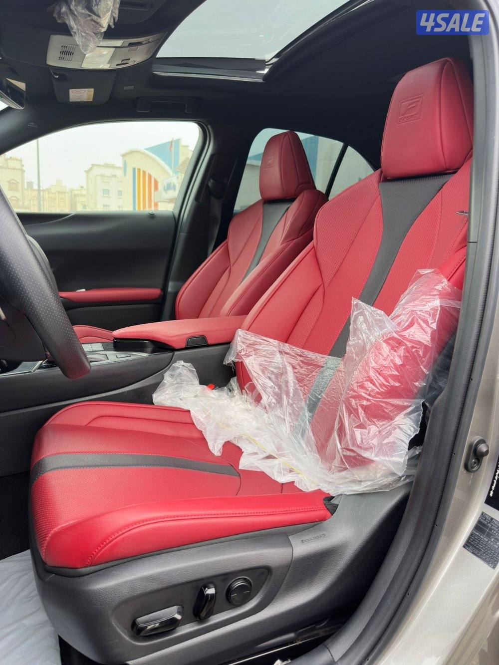 لكزس UX200
F sport
موديل 2023 عداد: 36 الف9