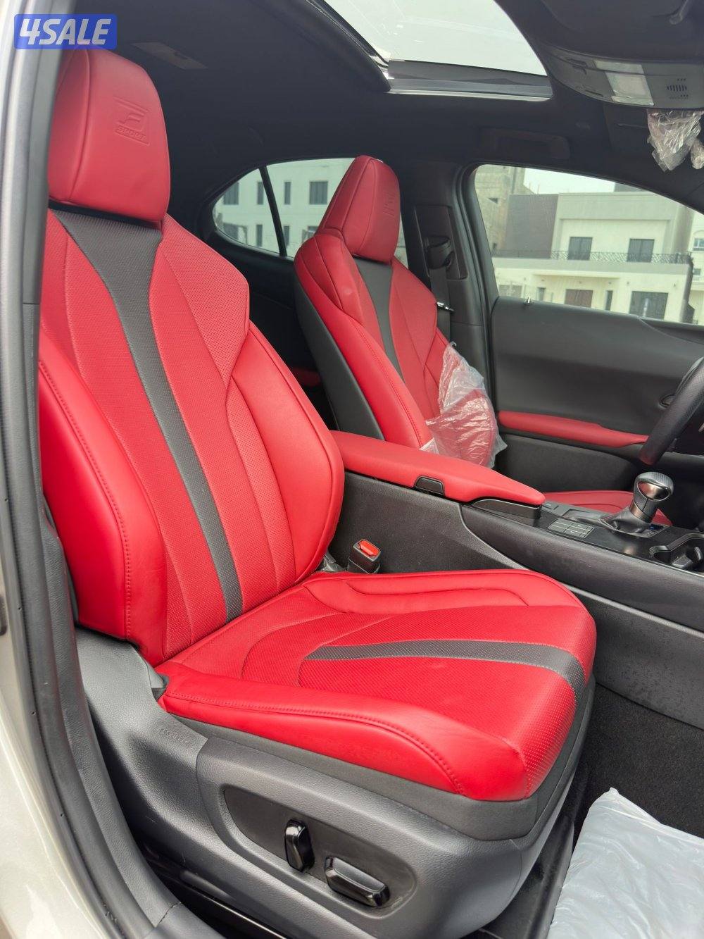 لكزس UX200
F sport
موديل 2023 عداد: 36 الف12