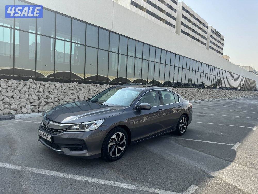 هوندا اكورد بحاله ممتازه0