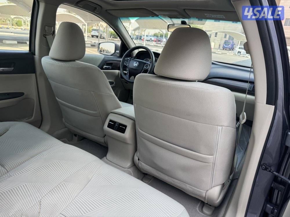 هوندا اكورد بحاله ممتازه7