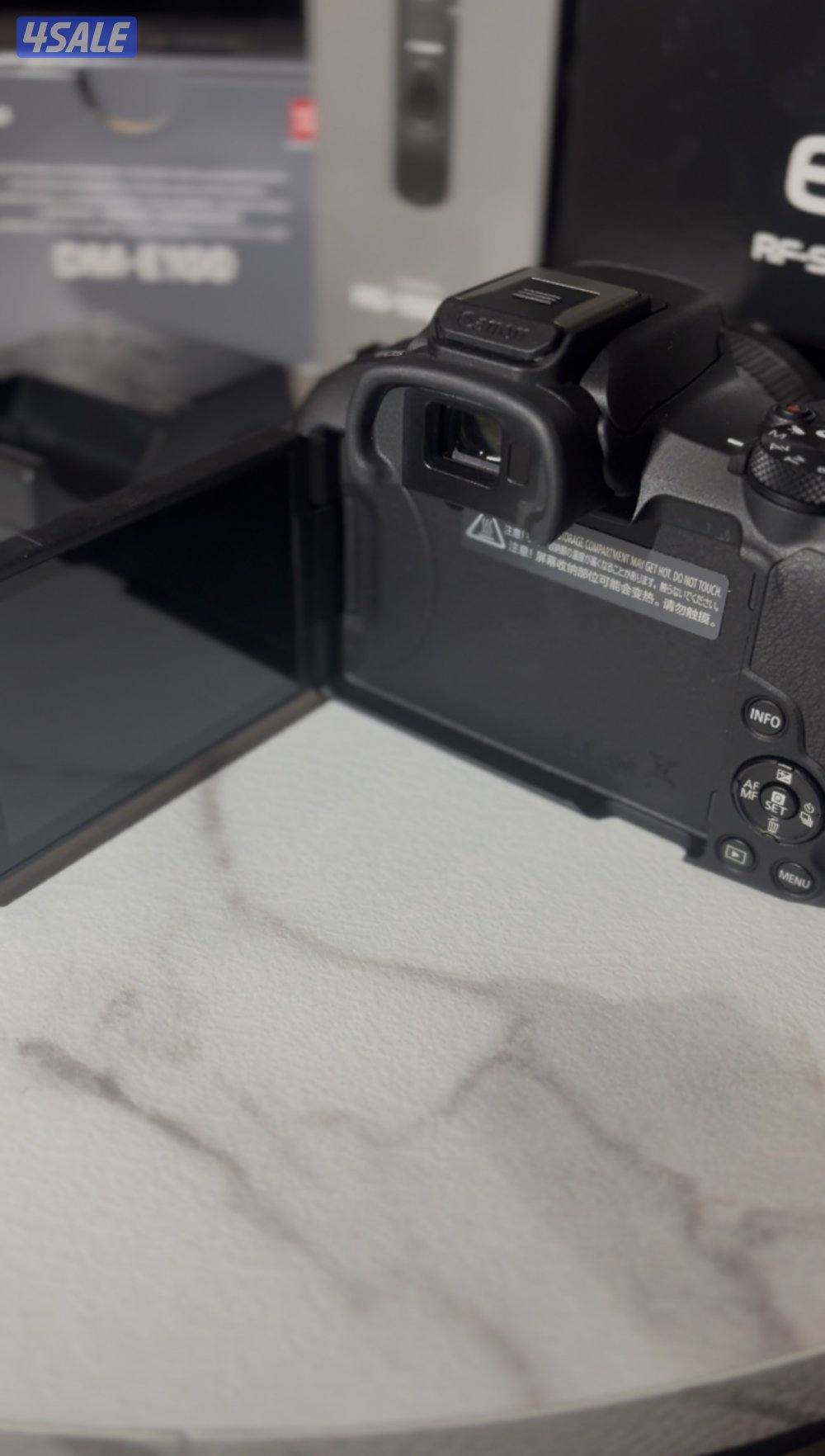 للبيع كاميرا ( كانون )3