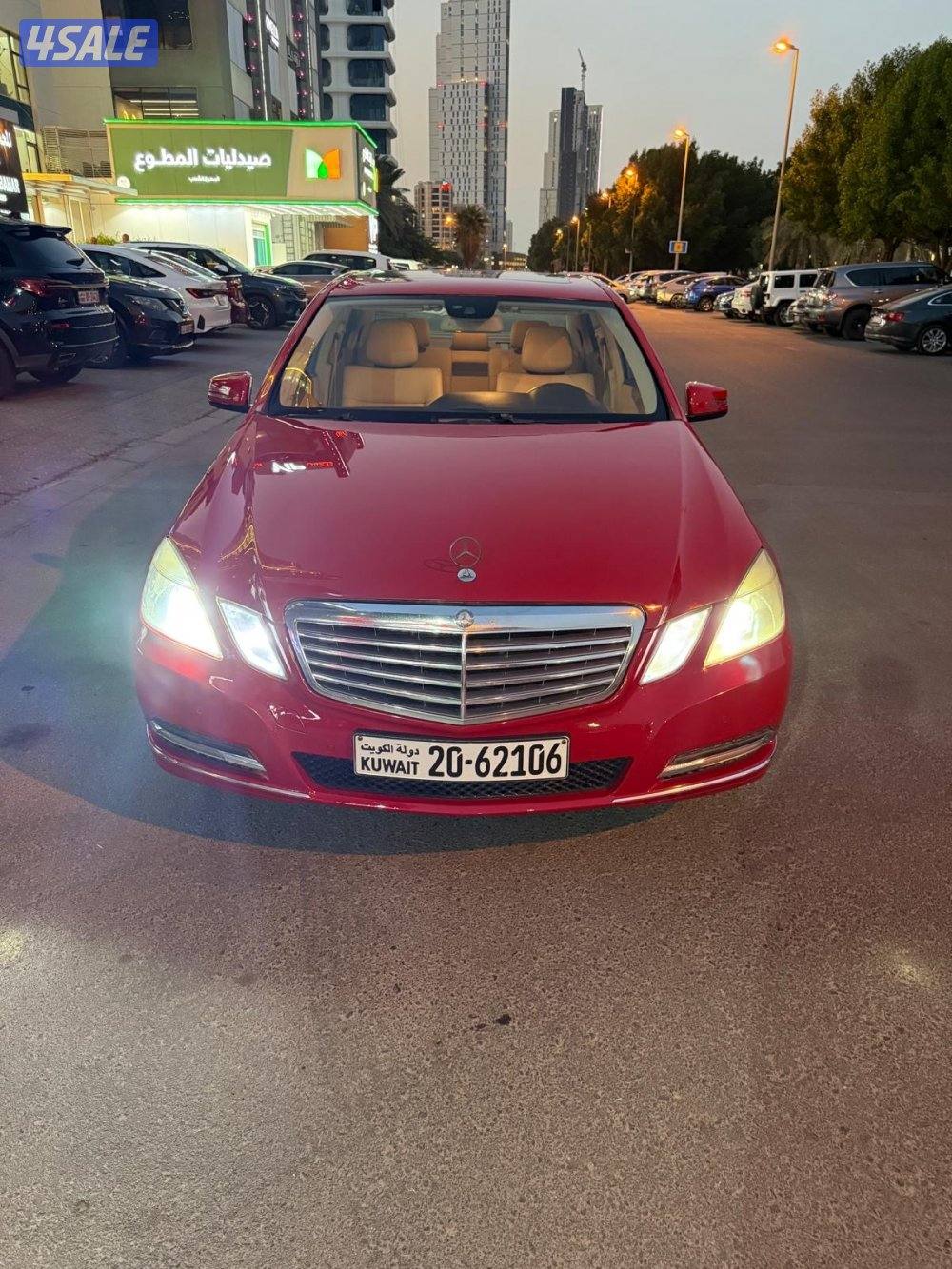 مرسيدس E250 -وارد البشر - بحالة الوكاله - موديل 20135