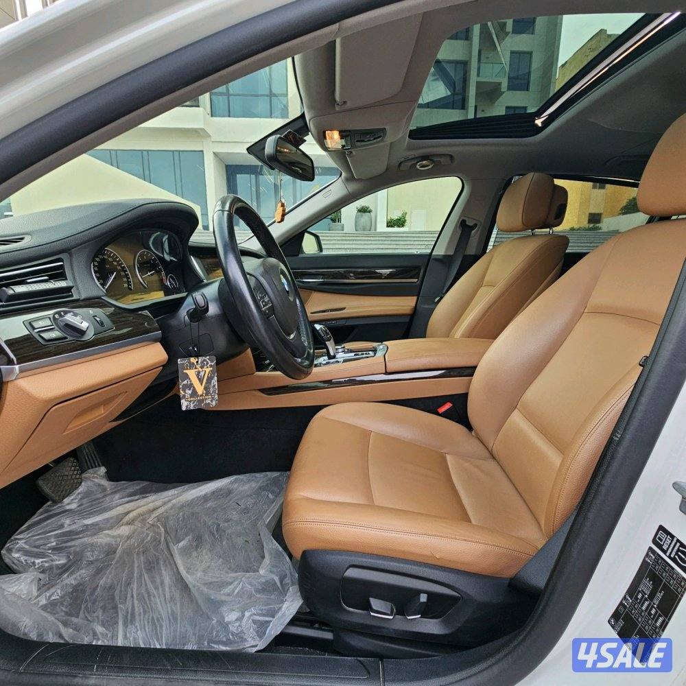 BMW 730i 20157