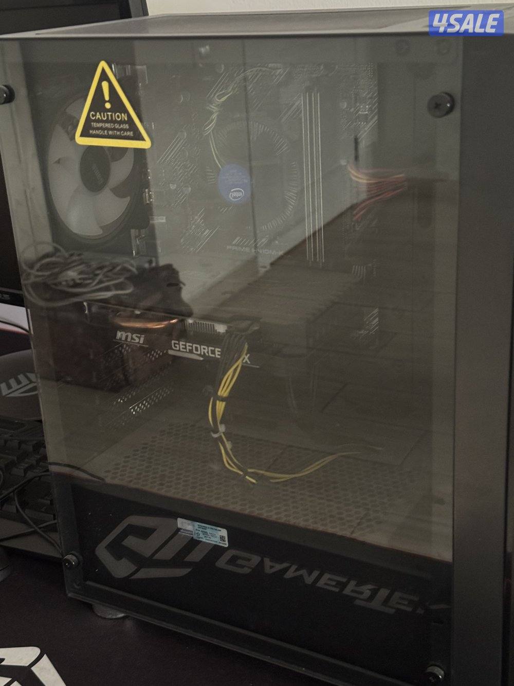 كمبيوتر ألعاب يجي مع ماوس و كيبورد و قطعة شبكه1