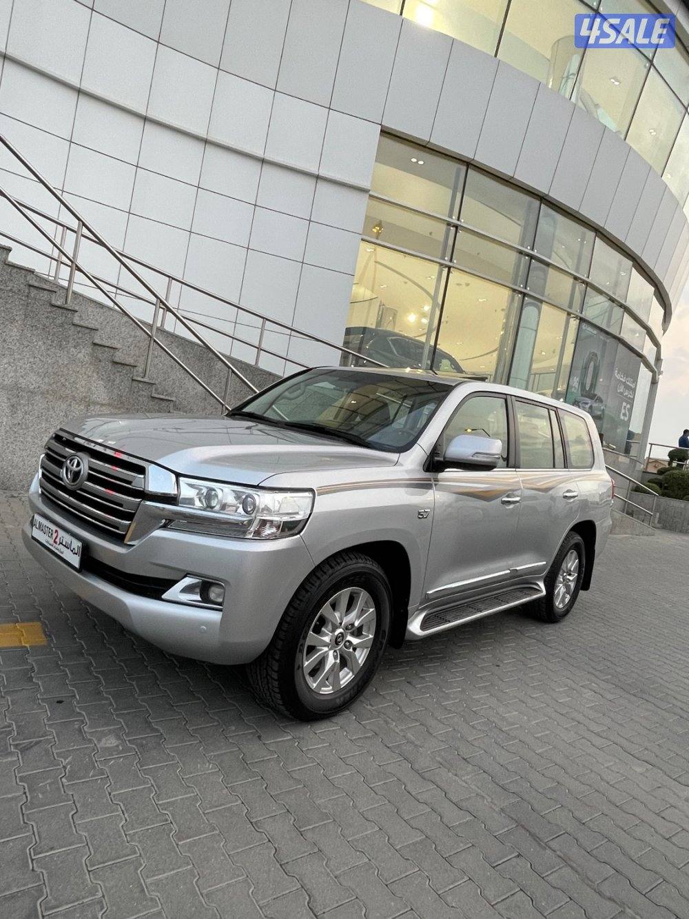 لاندكروزر VXR موديل 2016 وارد الخليج1