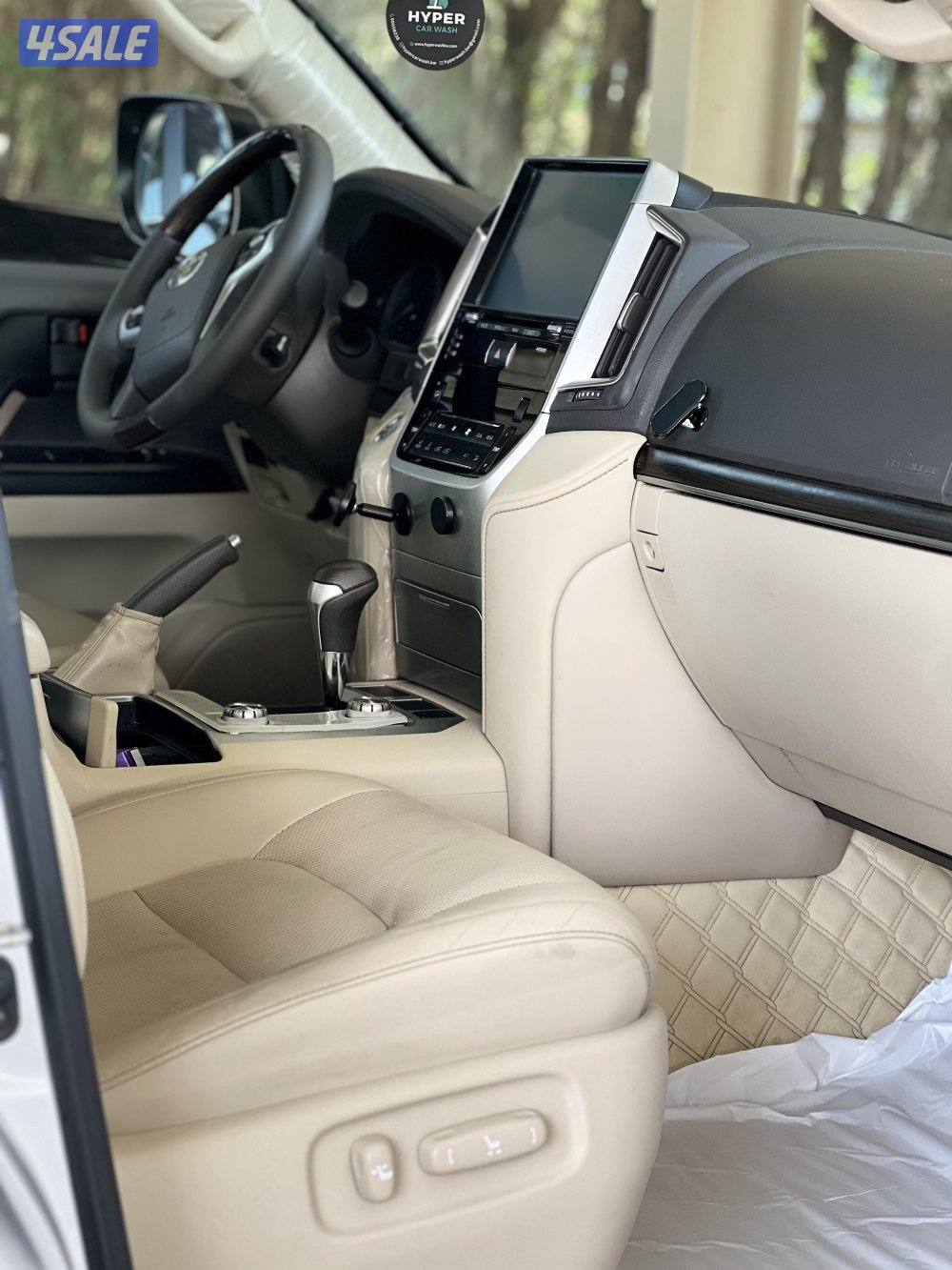 لاندكروز 20195