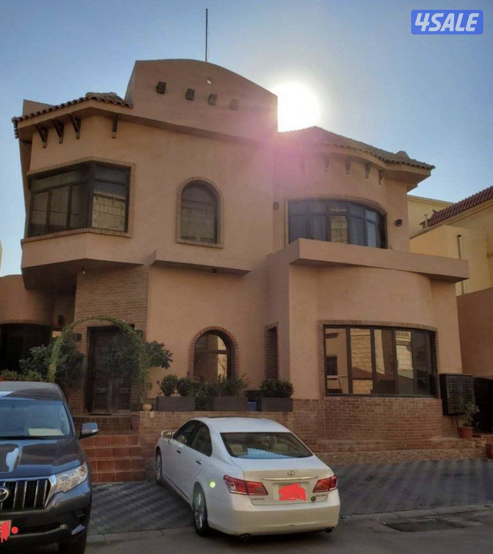 للبيع فيلا في السلام0