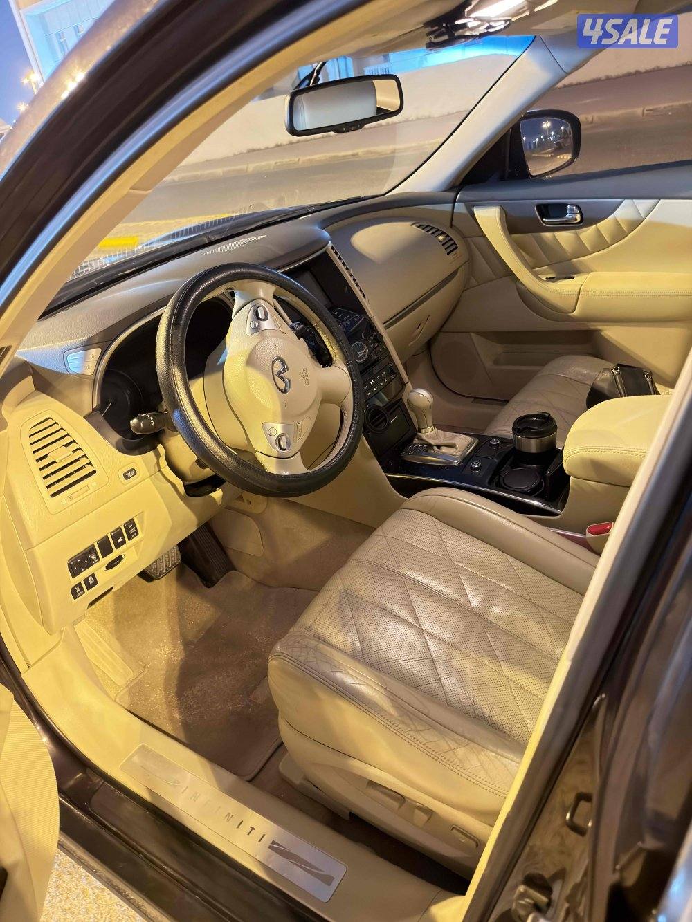 2012 ماشيه 190 الف كم2