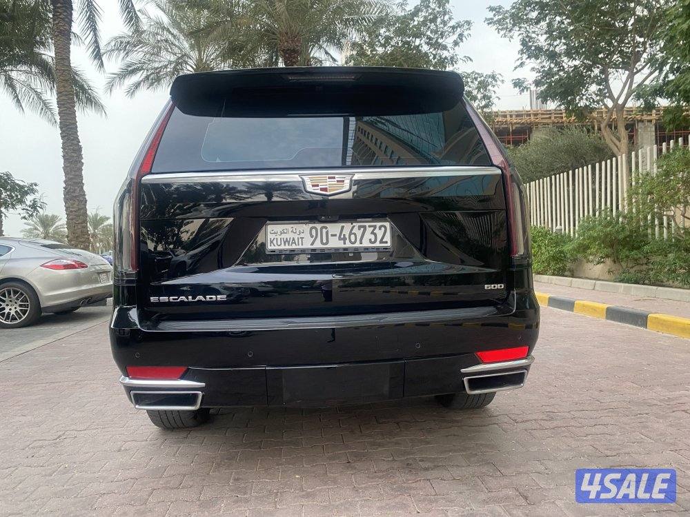 كاديلاك اسكاليد بلاتينيوم  موديل 2022  صبغ الوكاااله بحالة الوكاله7