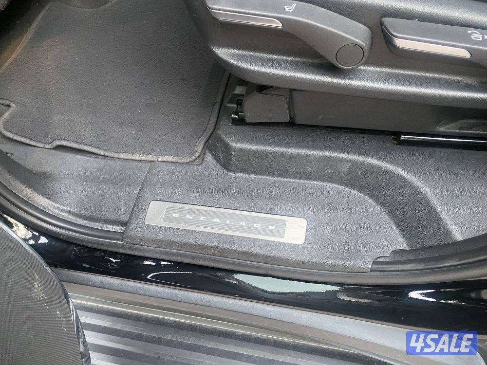 كاديلاك اسكاليد بلاتينيوم  موديل 2022  صبغ الوكاااله بحالة الوكاله14