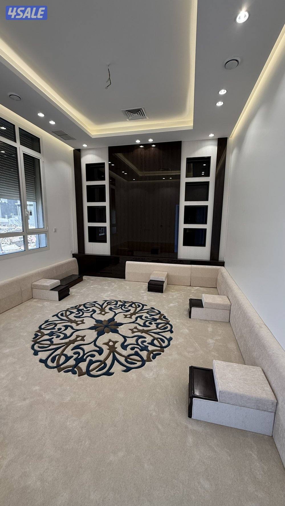 تنجيد وتفصيل مخاد ومراكي وسجاد وستاير رول وخام7