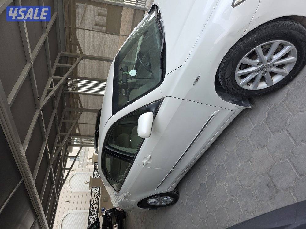 للبيع كامري موديل 20111