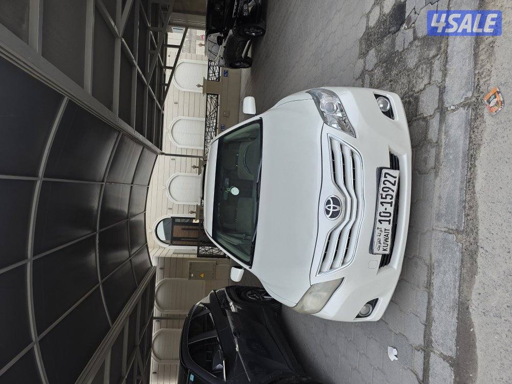 للبيع كامري موديل 20112