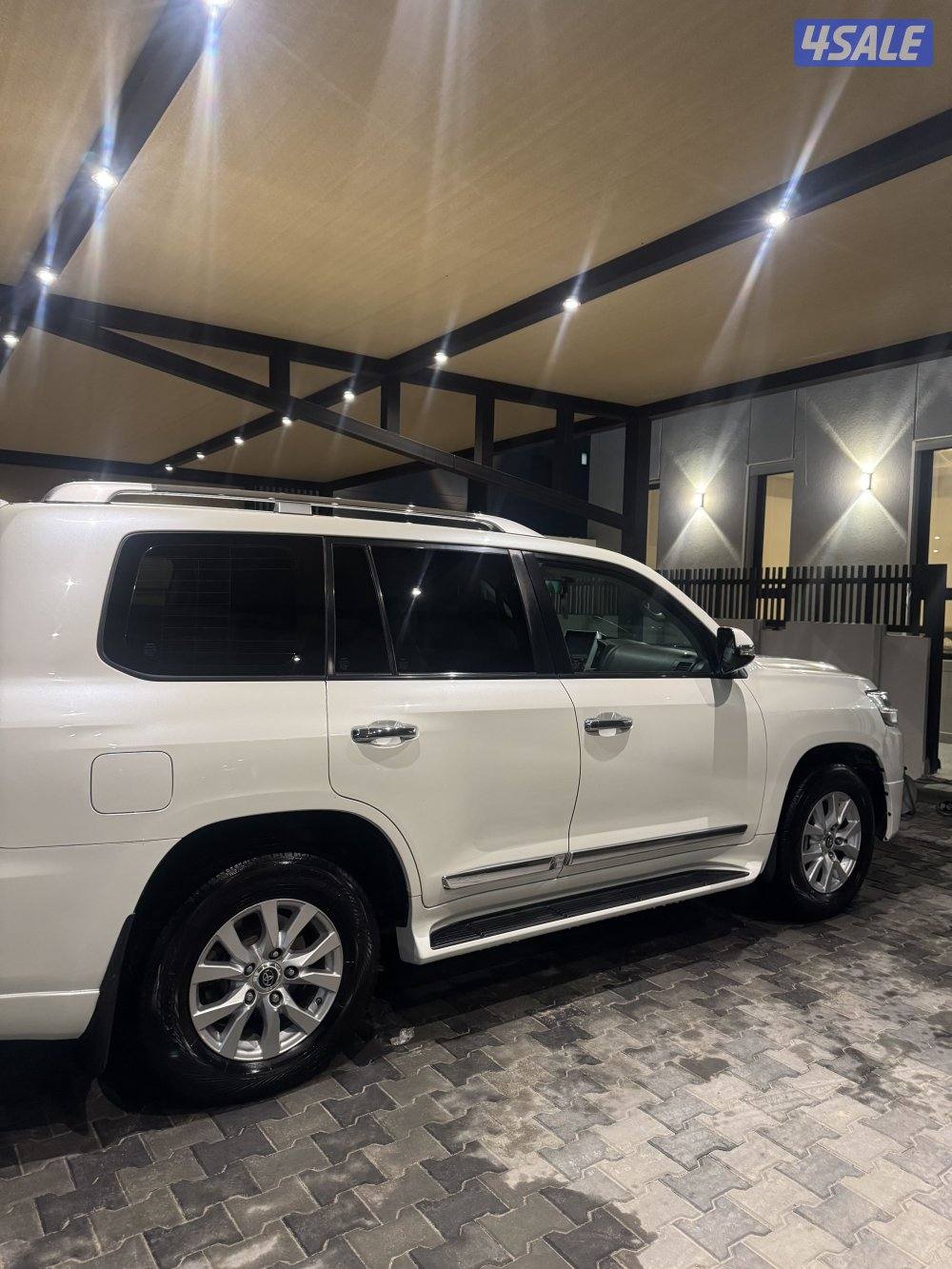 لاند كروزر2