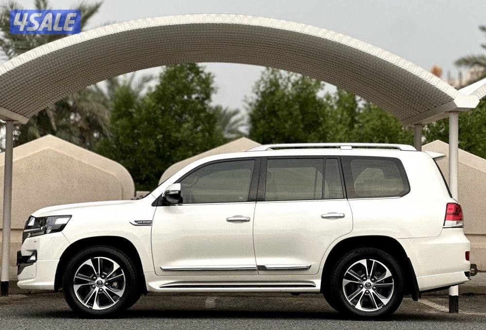 معرض القمة🚩1