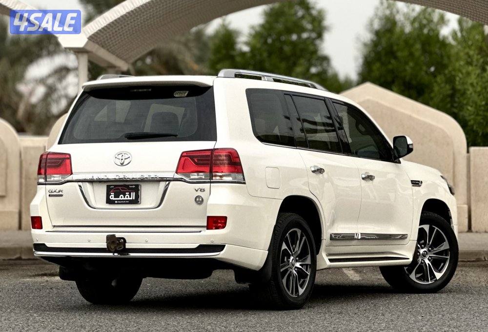 معرض القمة🚩6