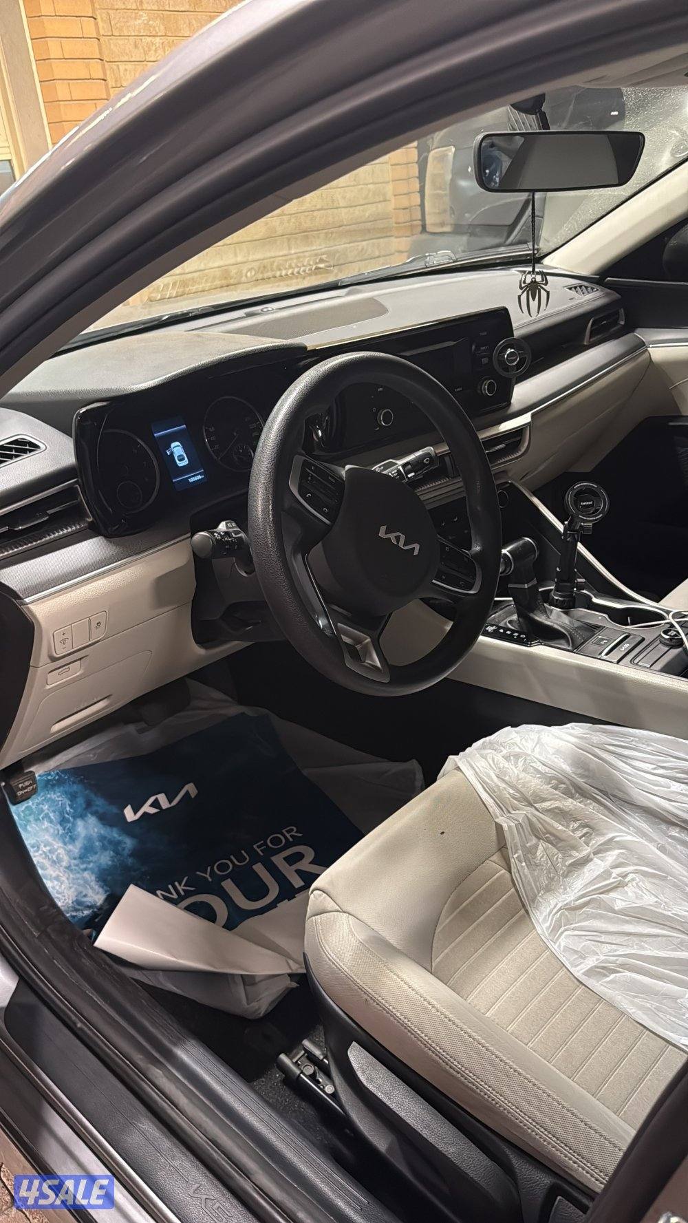 للبيع او للبدل k5 2023 نظيفه جدا1