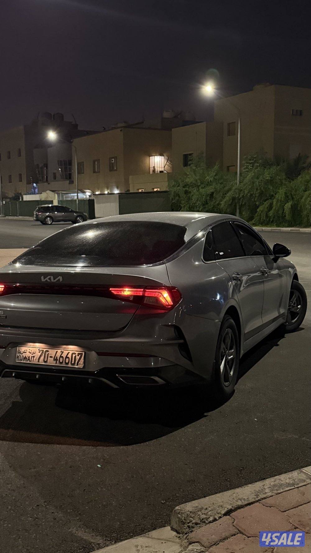 للبيع او للبدل k5 2023 نظيفه جدا2