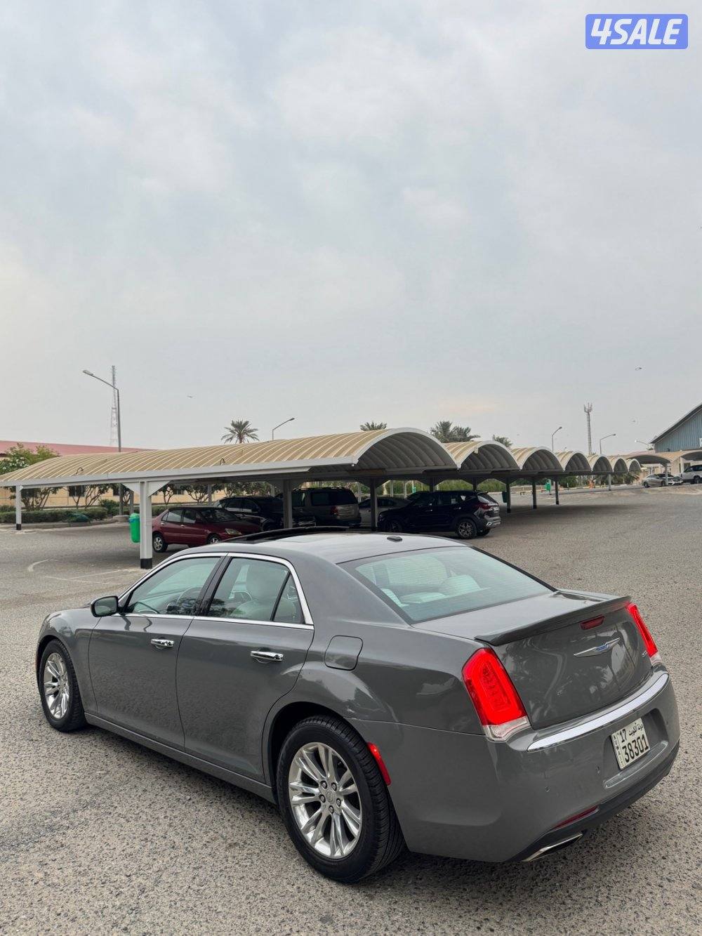 للبيع كرايزلر 2019 الفل اعلى درجة2