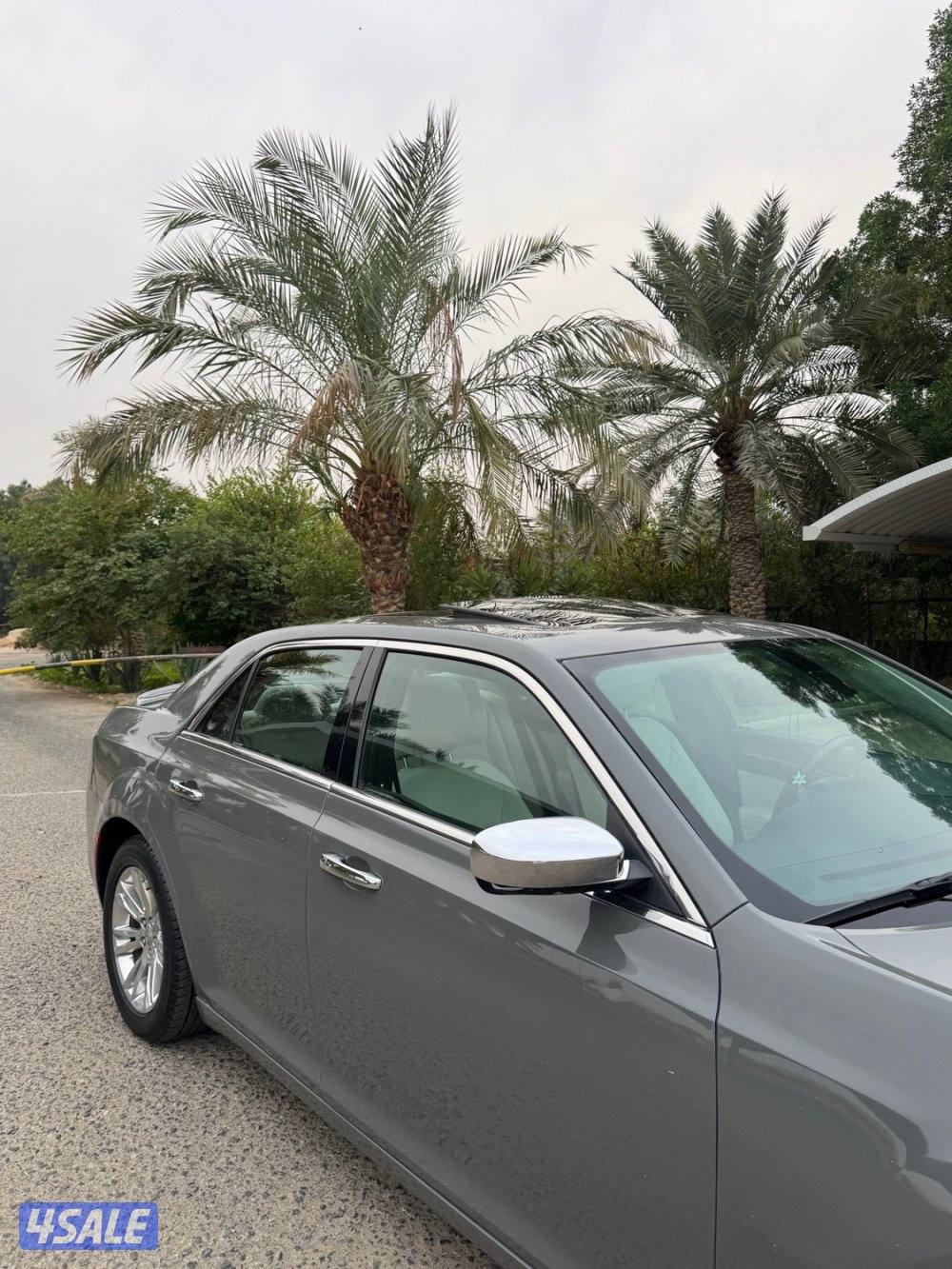 للبيع كرايزلر 2019 الفل اعلى درجة4