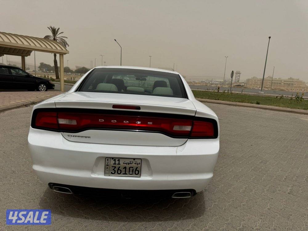 دودج شارجر بحاله ممتازه جدا1