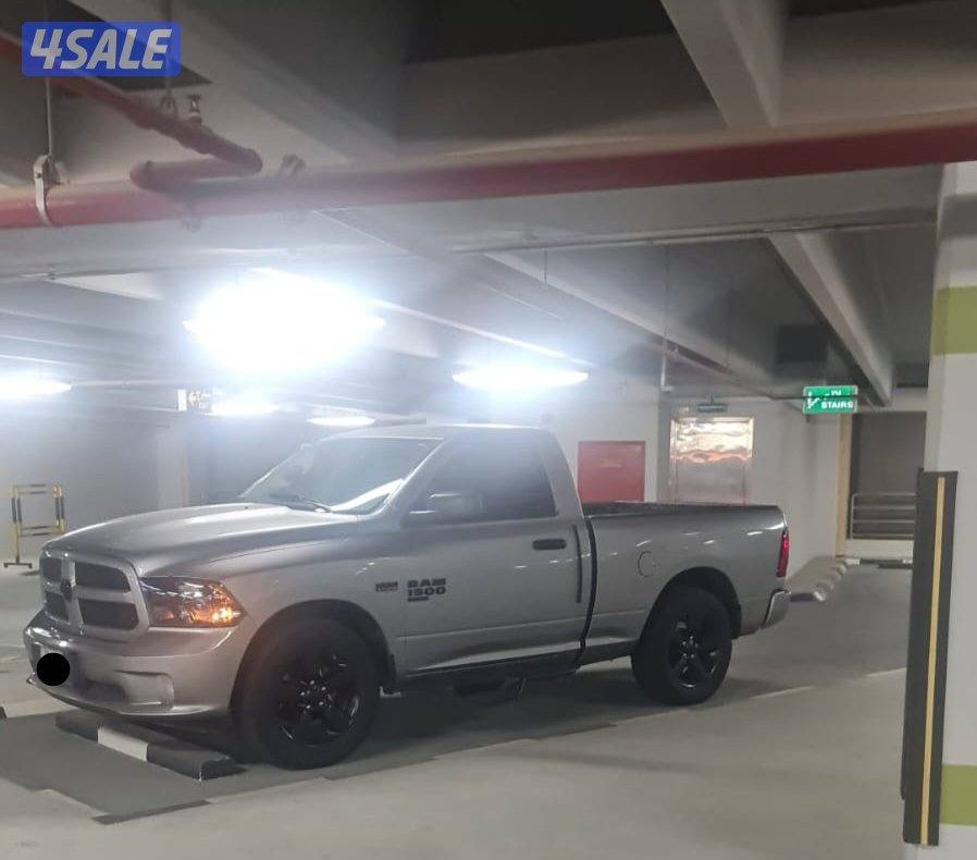 للبيع دودج رام بلاك بادج ٢٠٢٠ بدون دبل وكالة الكويت ماشي ١٧٢ الف كم1