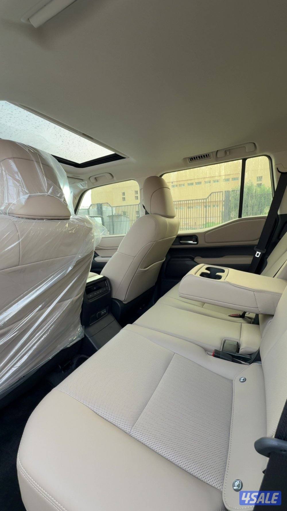 برادو بحالة الوكاله8