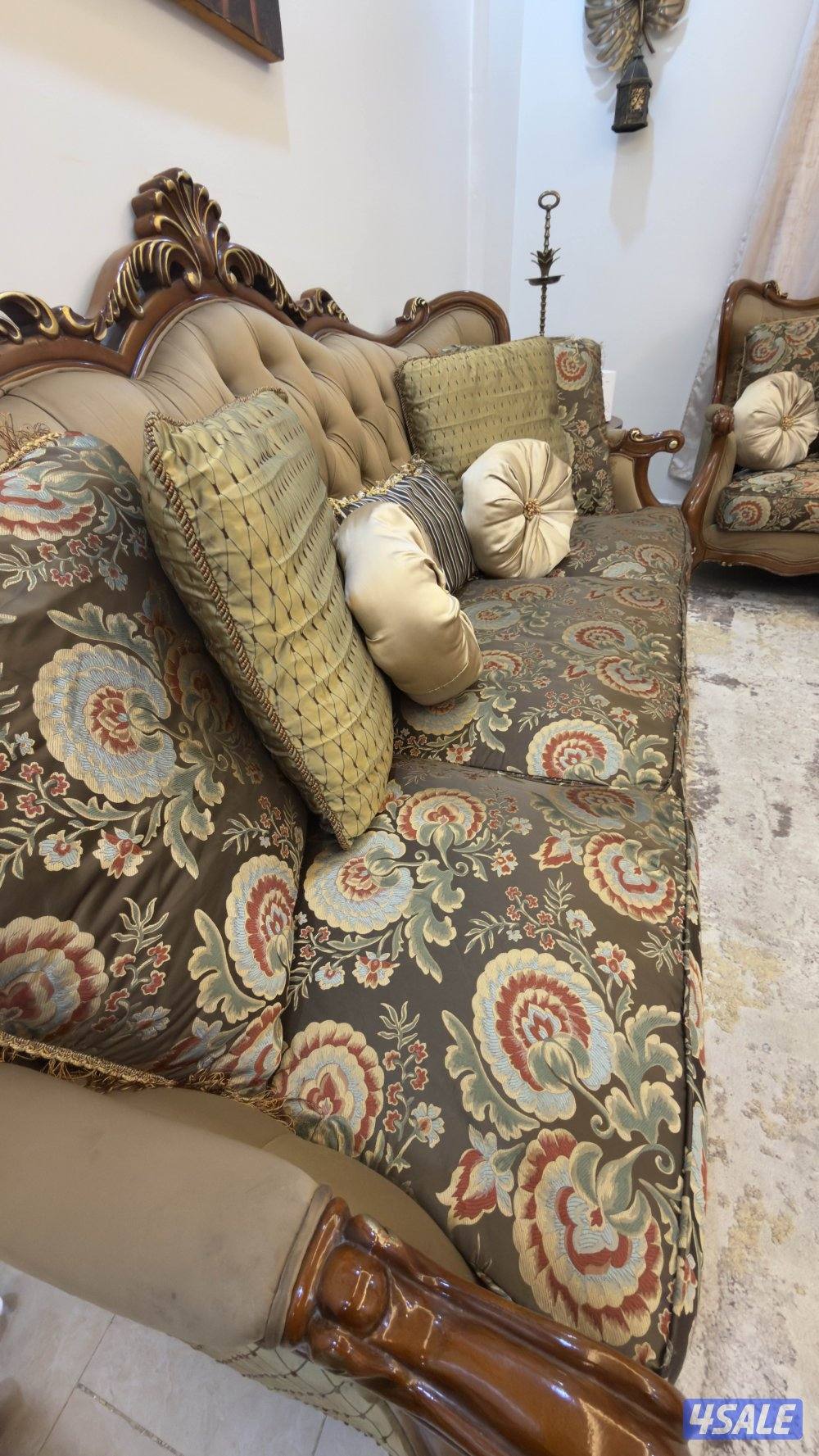 كنب صاله بحاله ممتازه0