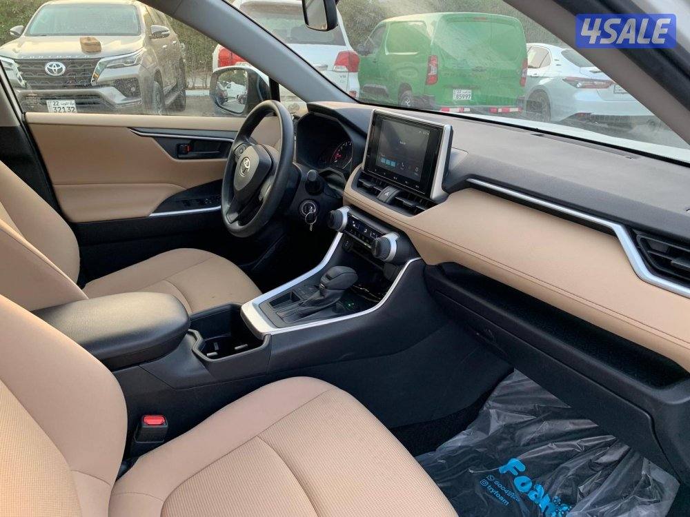 البيع جيب تايوتا راف 4 طراز 20235