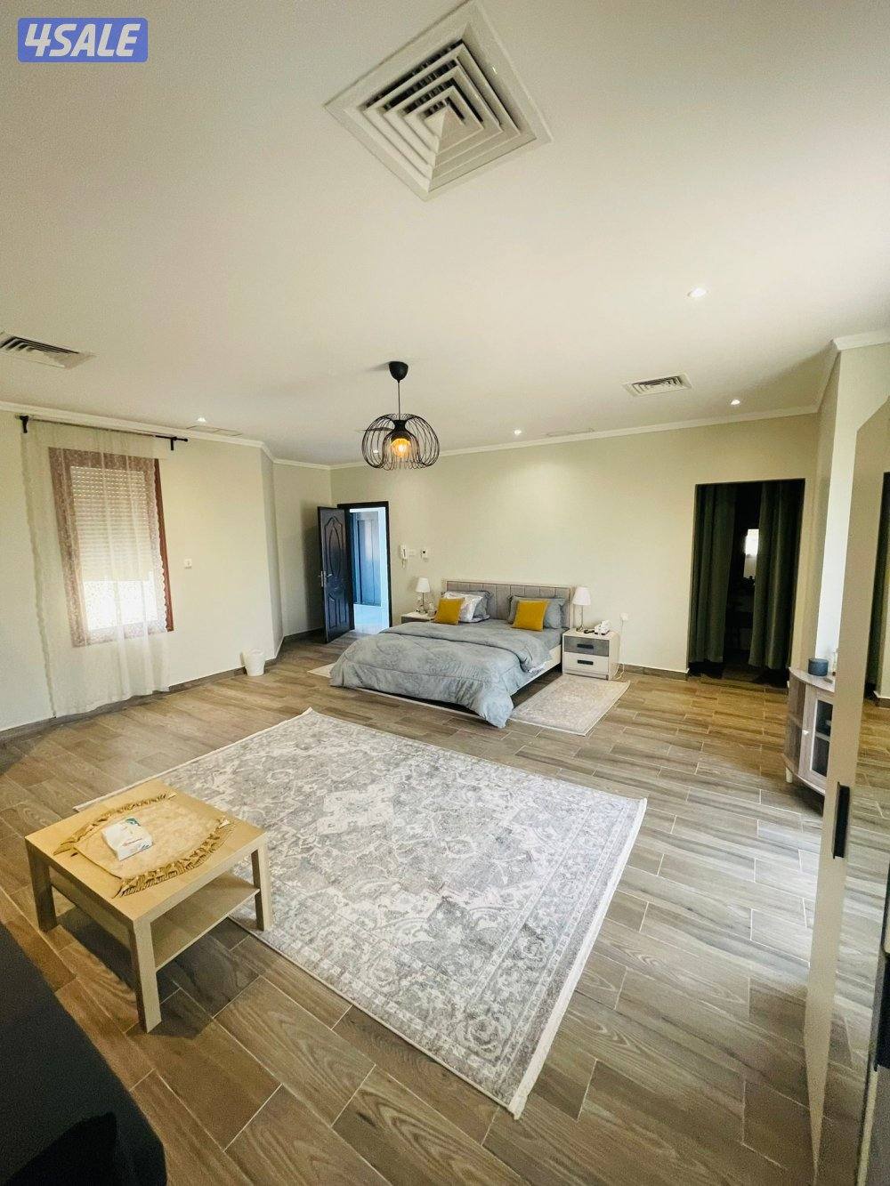 شاليه للإيجار السنوي 8 غرف13