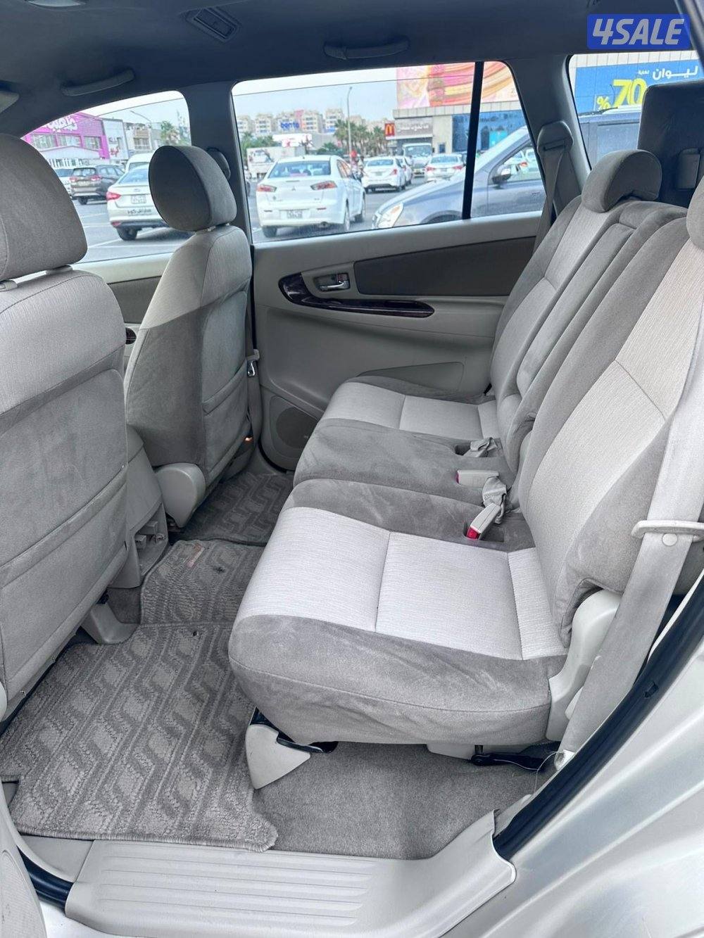 تويوتا - انوفا مديل 2012 صبغ الوكالة4