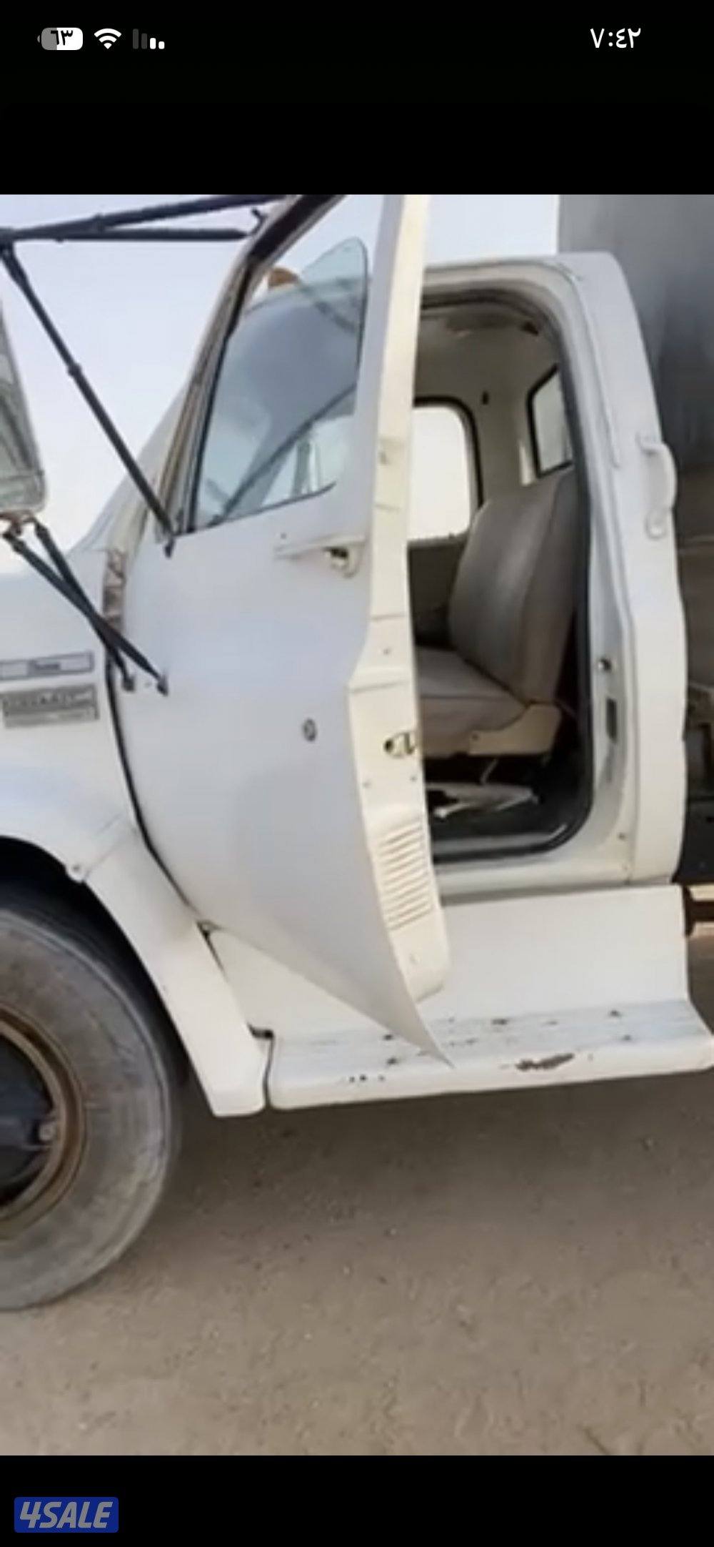 للبيع لوري جمس موديل ٧٩1