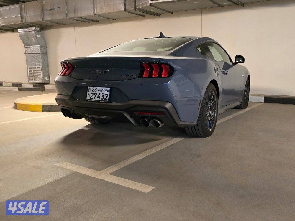 للبيع فورد موستنق 2025 قير عادي3
