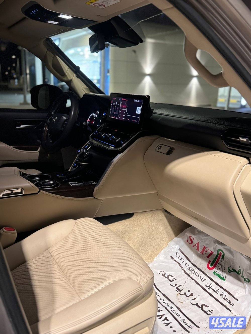 للبيع لاندكروز 20228