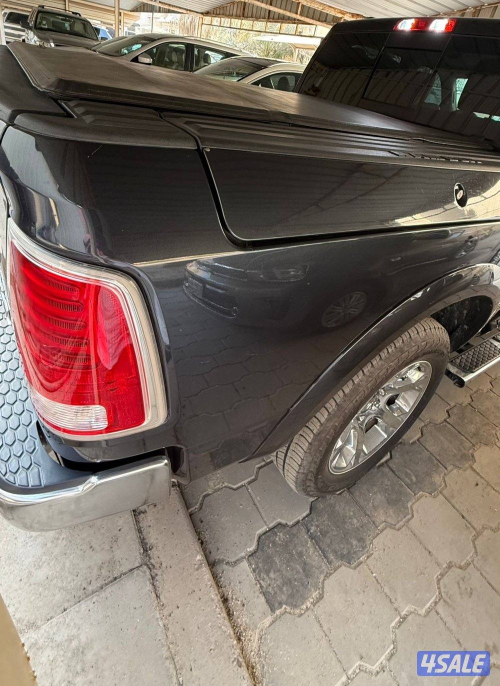 للبيع دوج رام1